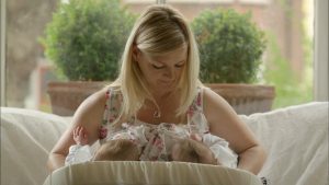 21-breastfeeding-positions